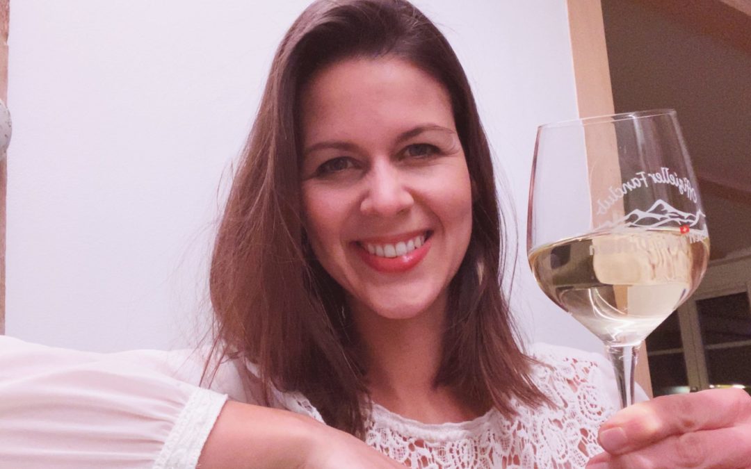 From the Stage to the Glass: Mélanie Oesch’s Insights
